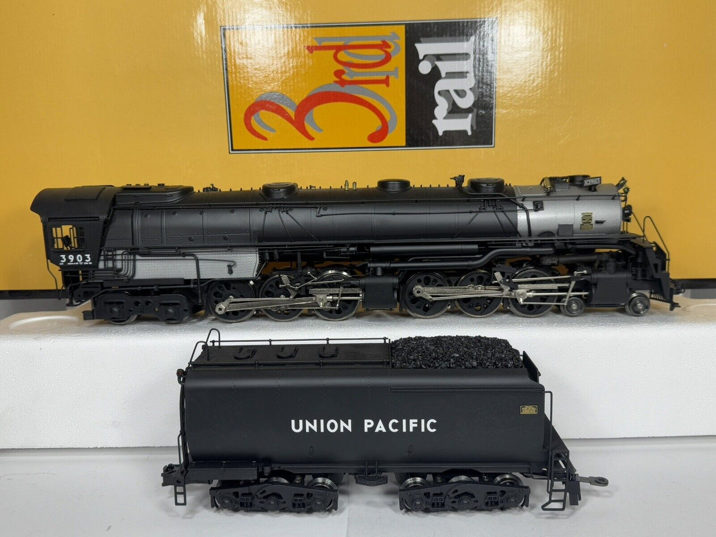 Sunset 3rd Rail brass TMCC Union Pacific UP Challenger steam locomotive #3903 EX