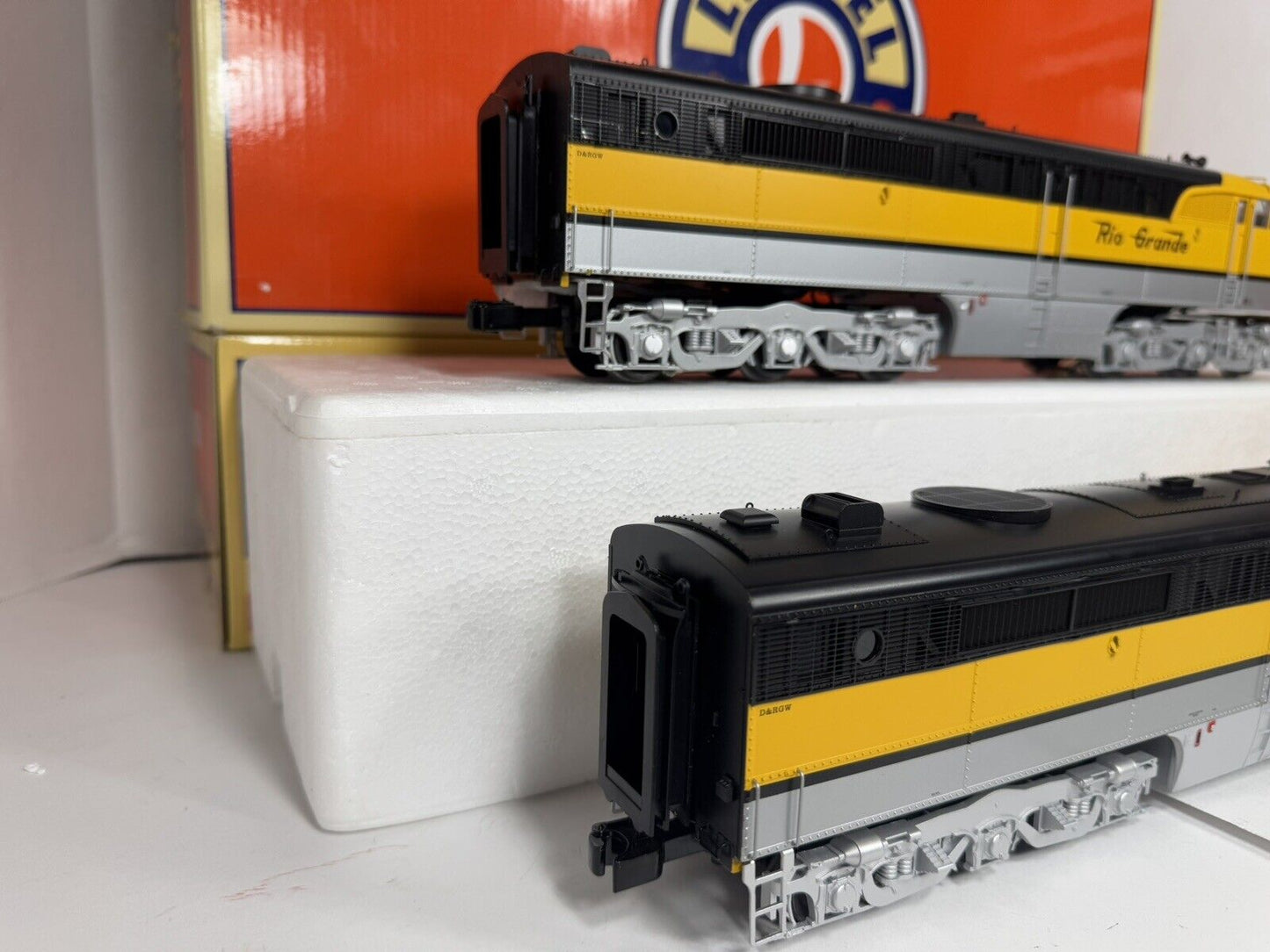 Lionel LEGACY 6-82223 Rio Grande Alco PA diesel locomotive AA set #6001 #6003