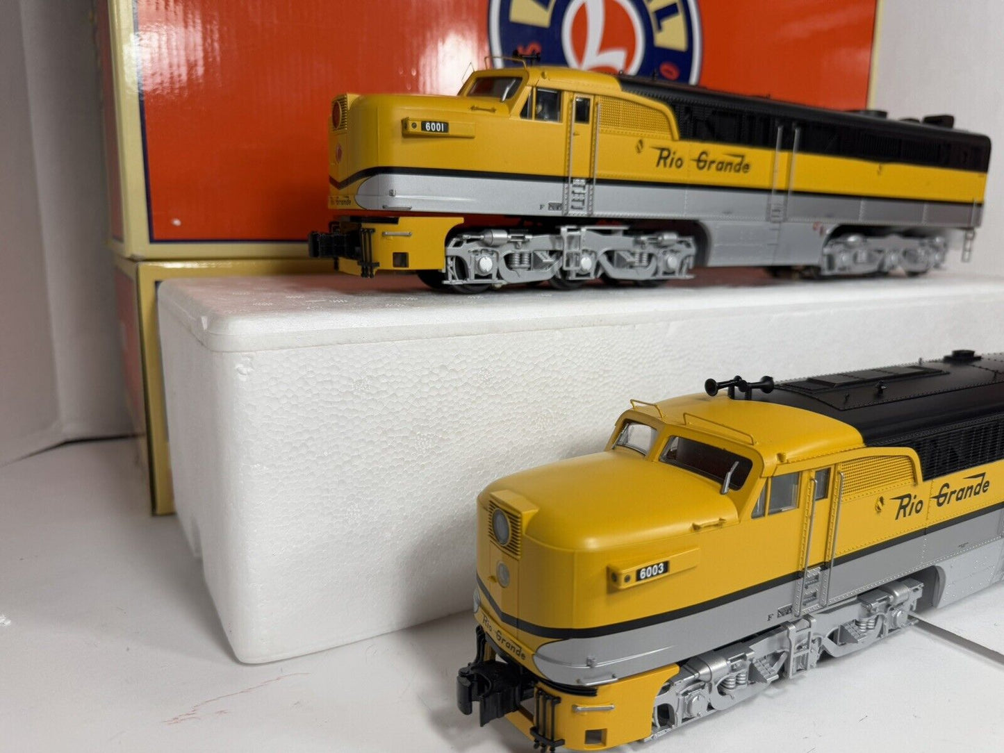 Lionel LEGACY 6-82223 Rio Grande Alco PA diesel locomotive AA set #6001 #6003