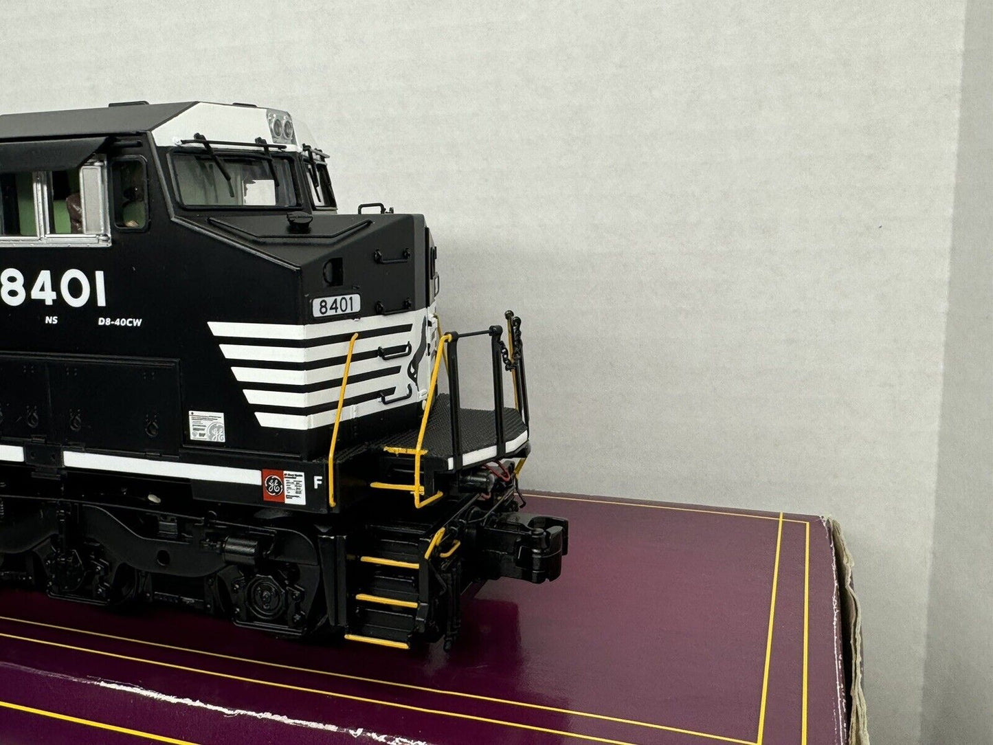 MTH 20-20727-1 Norfolk Southern NS Dash-8 diesel engine #8401 PS 3.0 LNIB