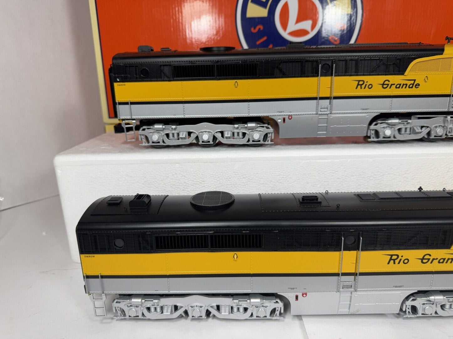 Lionel LEGACY 6-82223 Rio Grande Alco PA diesel locomotive AA set #6001 #6003