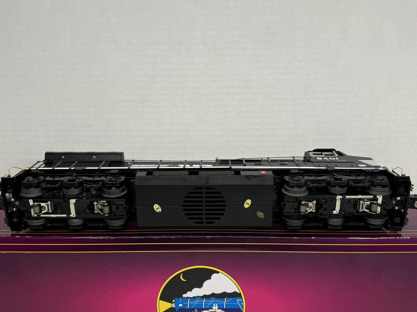 MTH 20-20727-1 Norfolk Southern NS Dash-8 diesel engine #8401 PS 3.0 LNIB