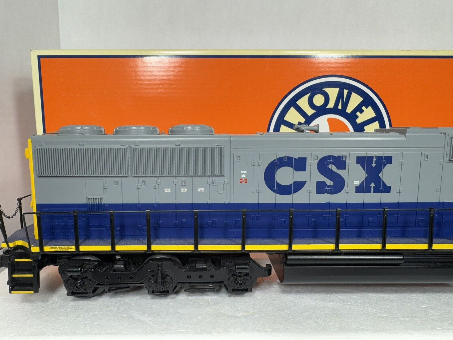 Lionel TMCC 6-18251 CSX SD60 diesel engine #8701 LNIB