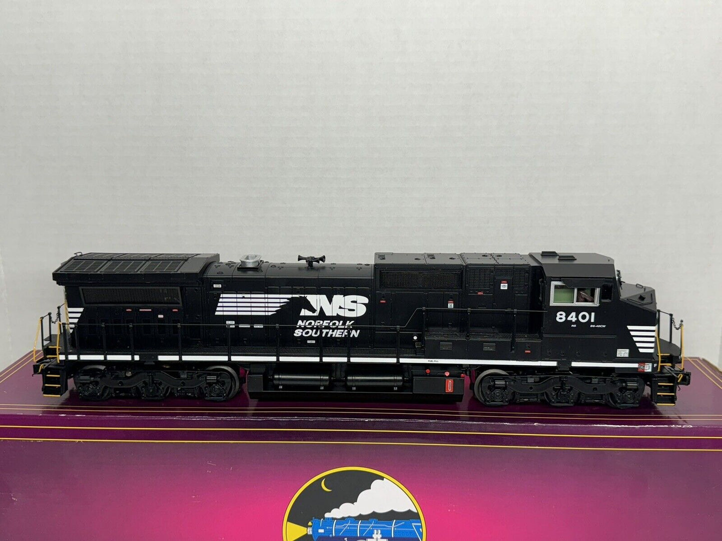 MTH 20-20727-1 Norfolk Southern NS Dash-8 diesel engine #8401 PS 3.0 LNIB