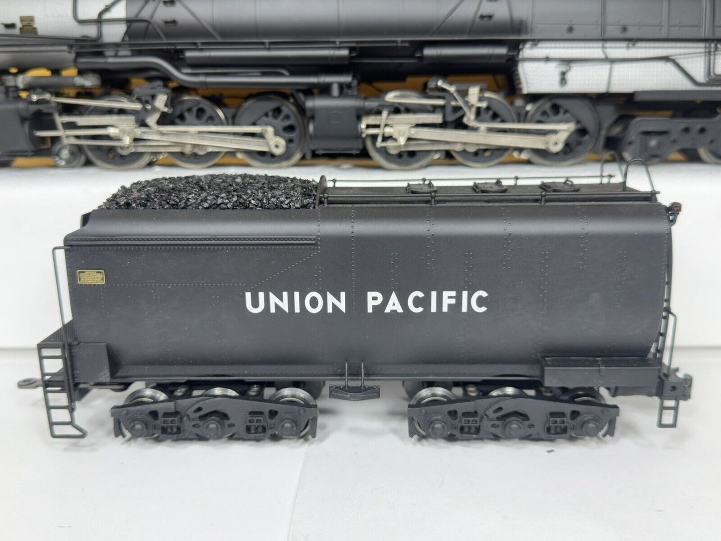 Sunset 3rd Rail brass TMCC Union Pacific UP Challenger steam locomotive #3903 EX